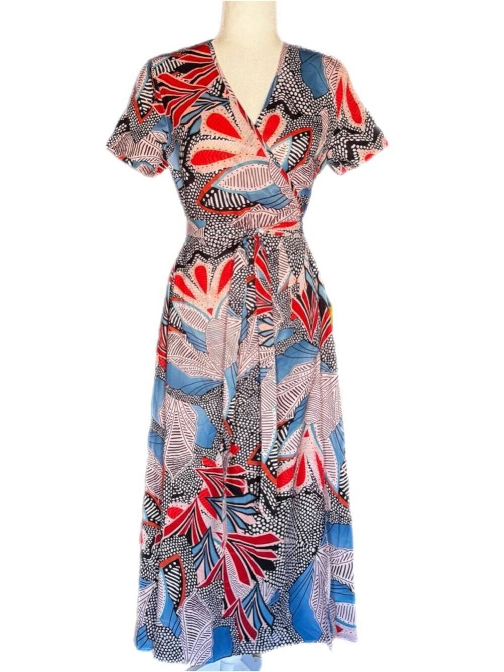 Forever 21 Floral Print Wrap Maxi Dress in Red & Blue Sz M